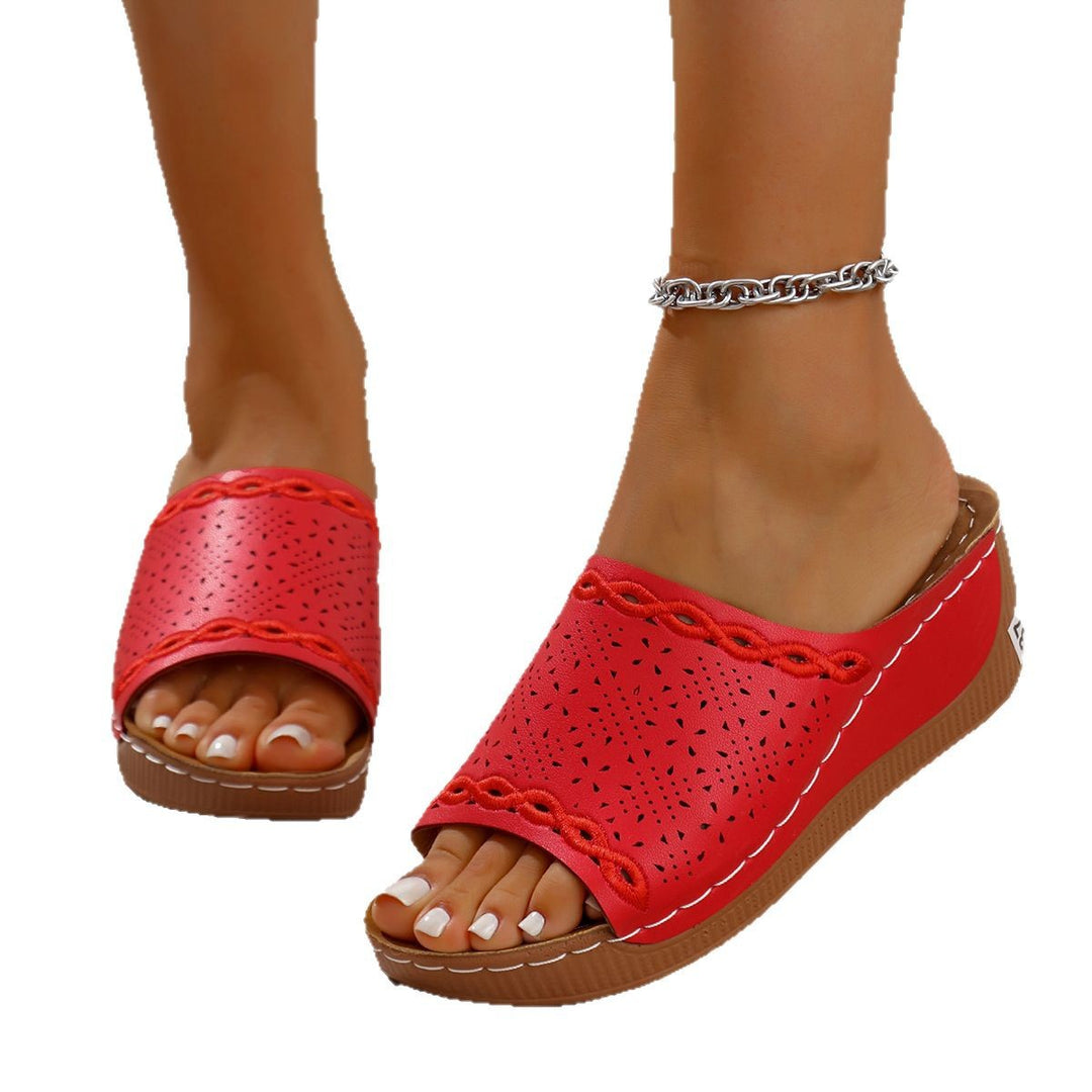 Lune London women's wedge sandals with perforated sole