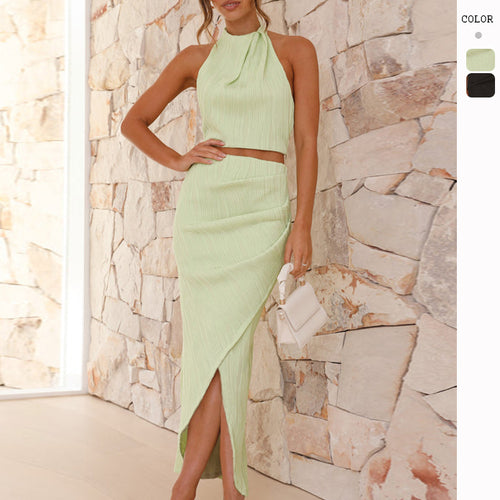 Women's clothing set with high neck top and elegant split skirt Chic & Stil