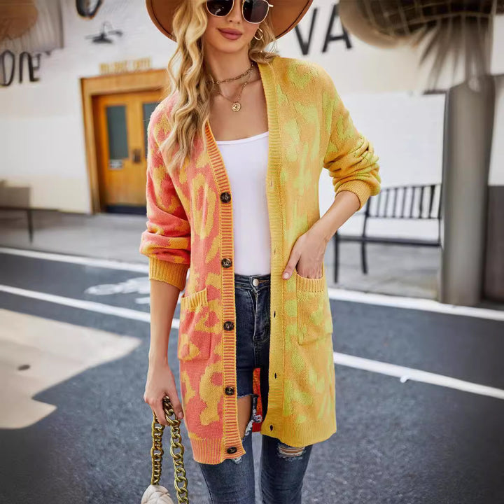 Cardigan pour femmes à coupe longue avec motif accrocheur Chic & Stil