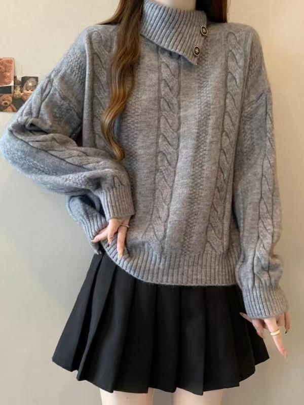 Sweater en tricot épais pour femmes avec col montant et détails en boutons Chic & Stil