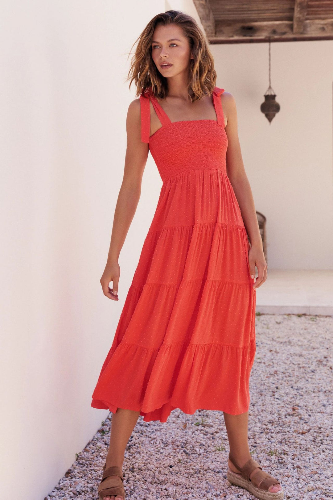 Chic & Style Women's Breezy Maxi Dress with Ruffle Details and Spaghetti Straps