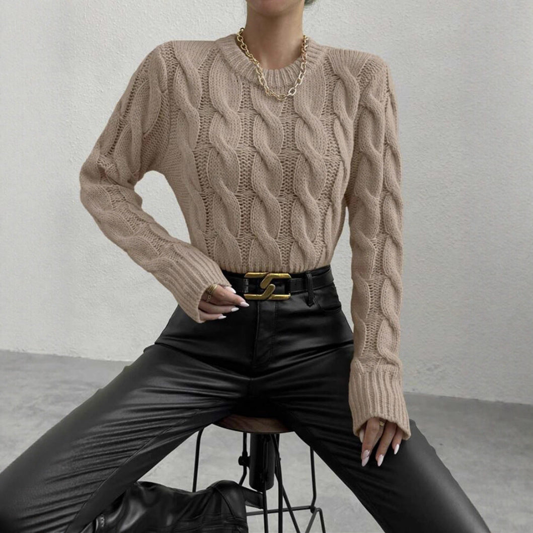 Woman Thick knit sweater with twisted pattern Lune London