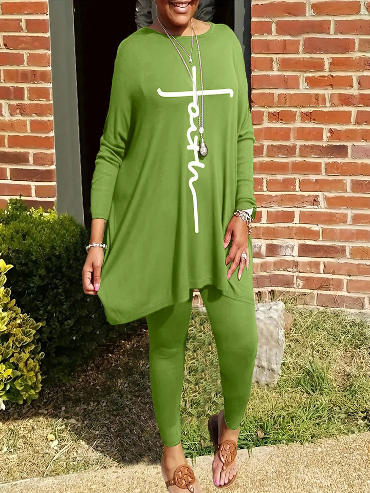 Ensemble de leggings et tunique pour femmes avec découpe asymétrique et impressions motivantes Chic & Stil