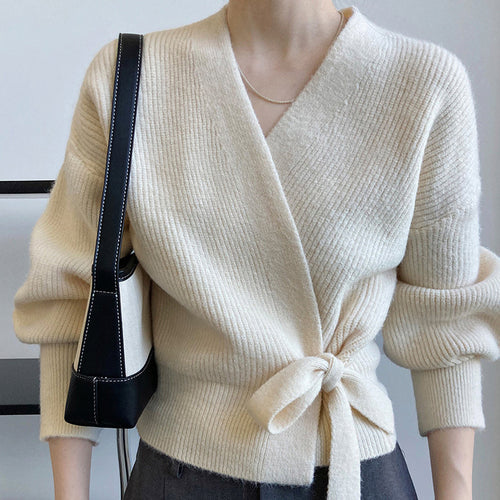 Pull ample pour femmes avec manches larges et ceinture à la taille Chic & Stil