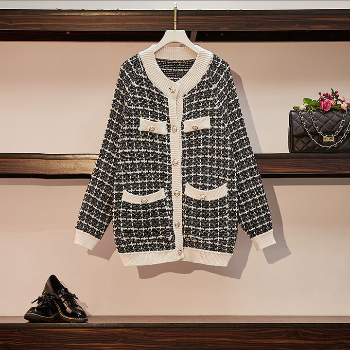 Ladies elegant cardigan with printed design and high quality button details Lune London