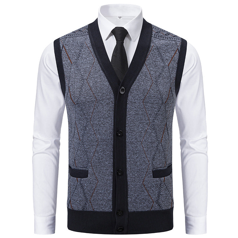 Men's Fashionable Knitted Vest with Sophisticated Patterns and Practical Pockets Lune London