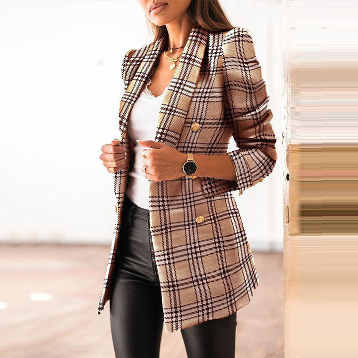 Ladies elegant blazer with a structured design in Lune London
