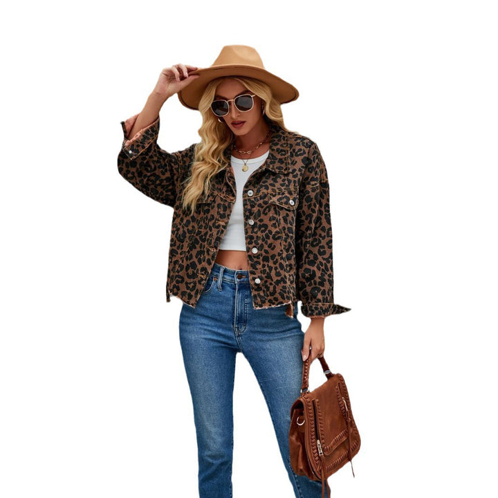 Women's denim jacket with trendy leopard print Chic & Stil