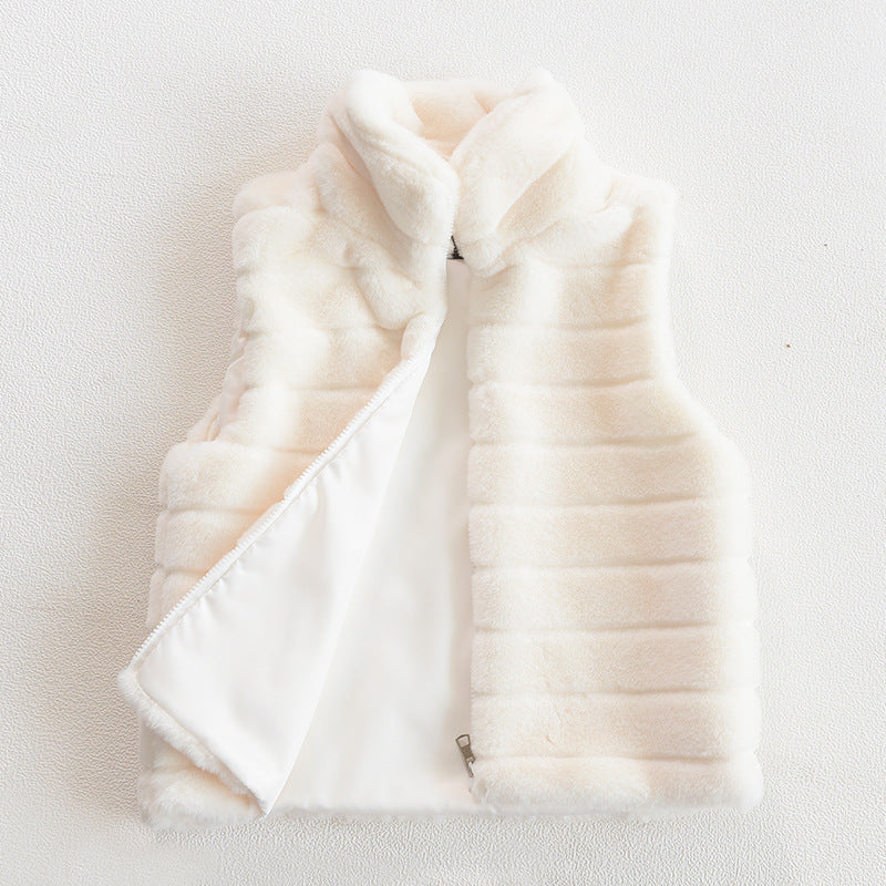 Ladies Stylish Quilted Vest Made Of Faux Fur with High Collar Lune London