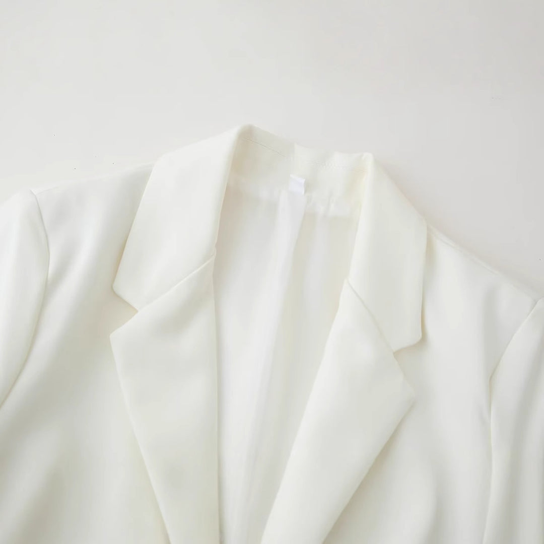 Veste blazer pour femme avec une coupe élégante et des poches pratiques Chic & Stil
