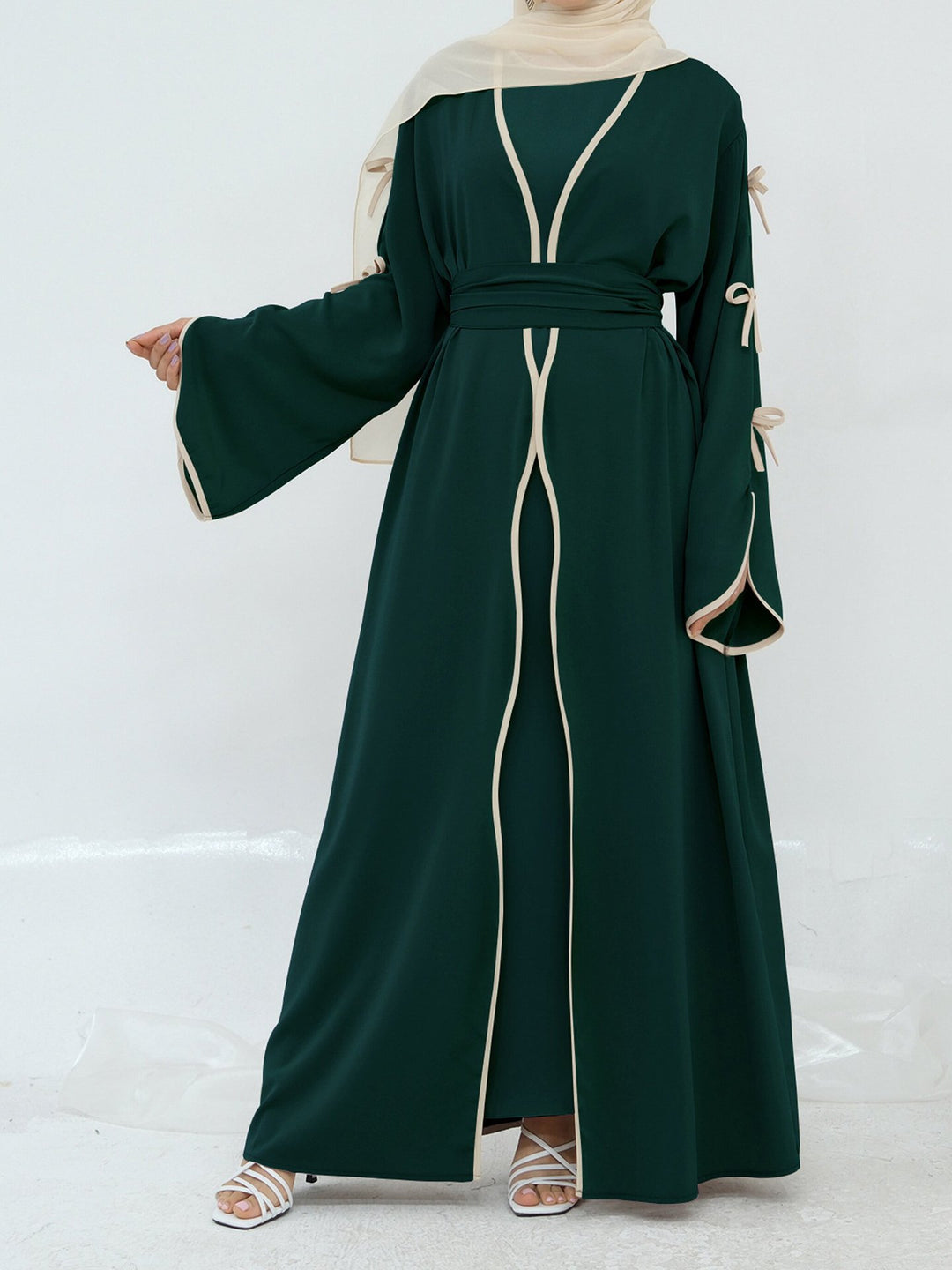 Maxi dress for women with elegant knot details and a flowy cut Lune London