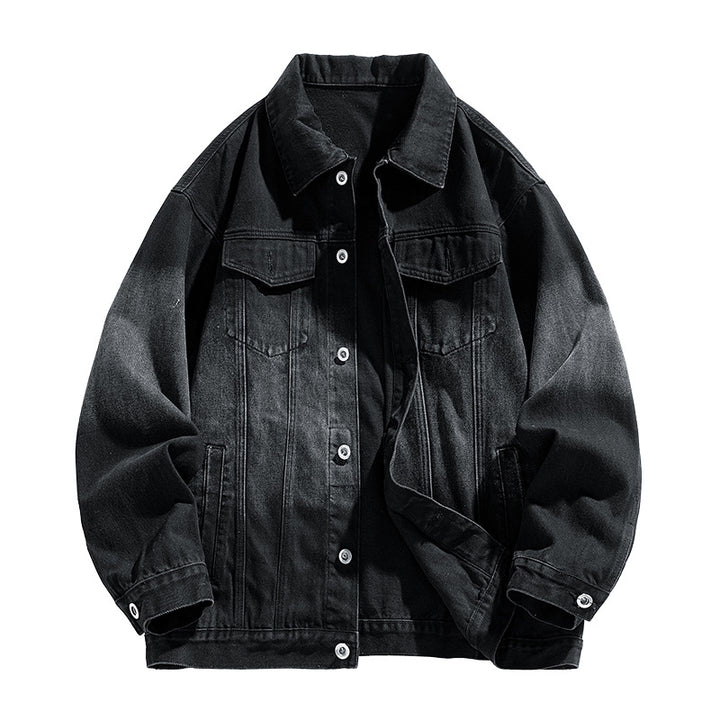 Trendy denim jacket for men with a relaxed fit and practical pockets Lune London