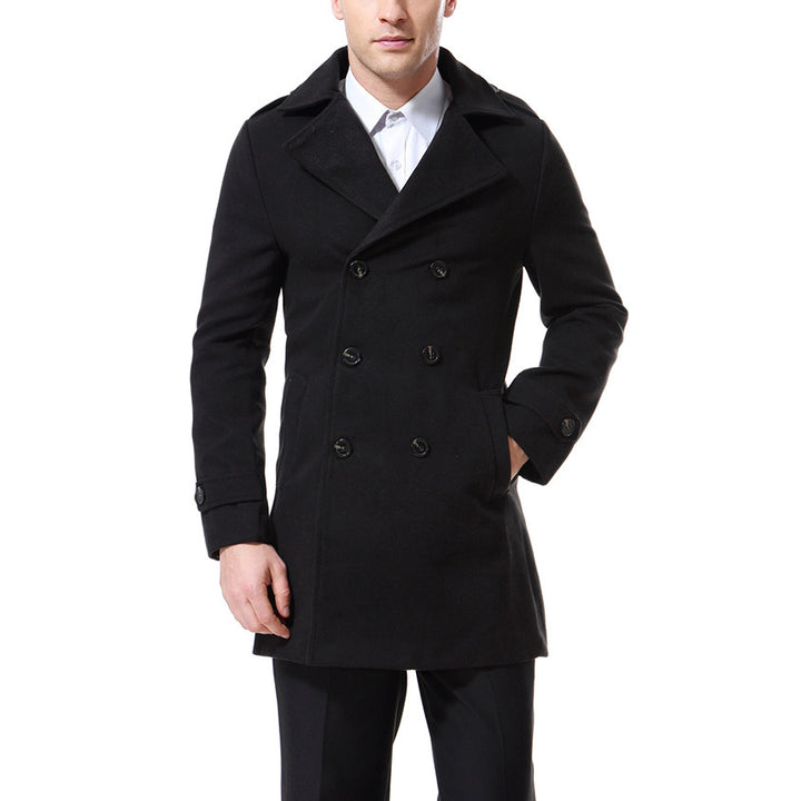 Fashionable men's trench coat with double flap and practical pockets Lune London
