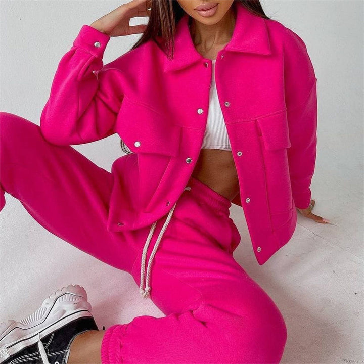 Casual sweatshirt set for women with stylish jacket and comfortable joggers Lune London