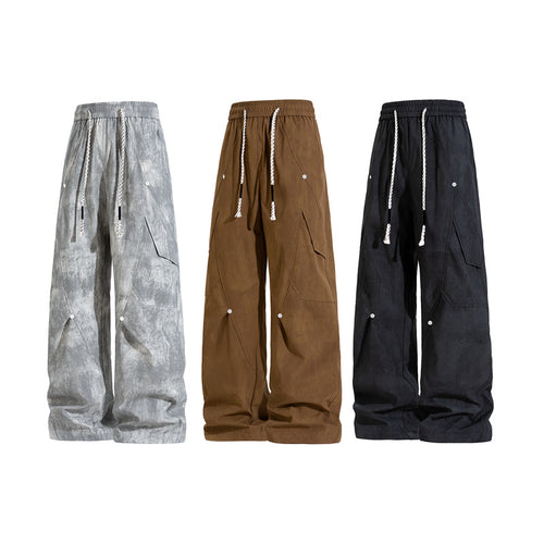 Fashionable women's cargo pants with elastic waist and deep pockets Lune London