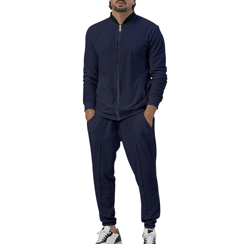Casual sports outfit for men with high collar and zipper Lune London