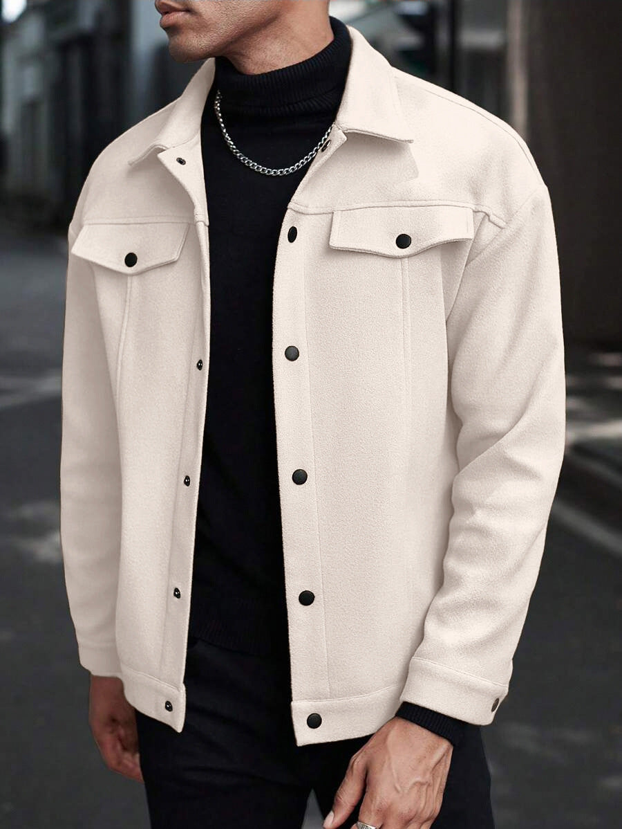 Trendy overshirt for men with practical pockets and snap closure Lune London