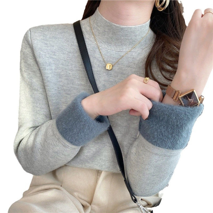Pull à manches courtes pour femmes avec un col roulé stylé et une coupe décontractée Chic & Stil