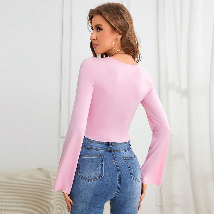 Body à manches longues pour femmes avec un décolleté carré de bon goût et un design à volants élégant Chic & Stil