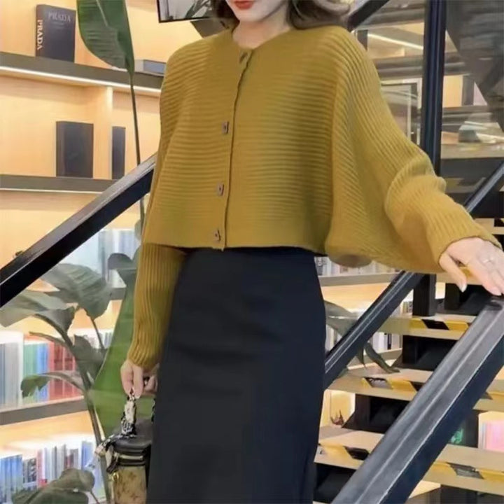 Cardigan ample pour femmes avec détails de boutons et coupe large Chic & Stil