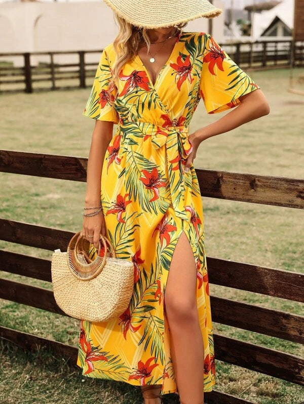 Maxi wrap dress for women with floral print and high slit Lune London