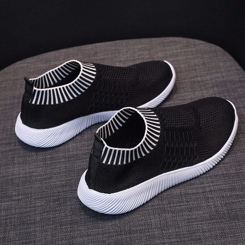 Breathable Slip-On sneakers for women with stretchy knit upper Lune London