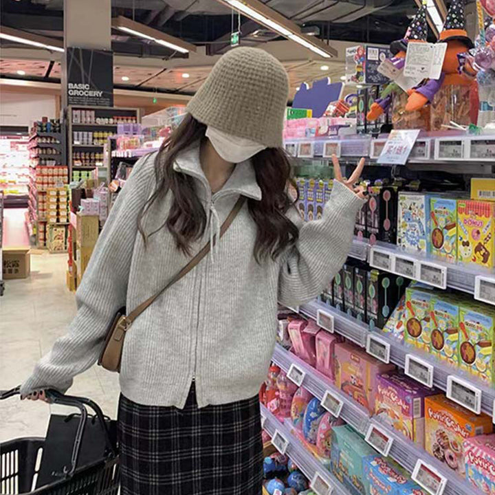 Pull-over tricot décontracté pour femmes avec un col haut et fermeture éclair Chic & Stil