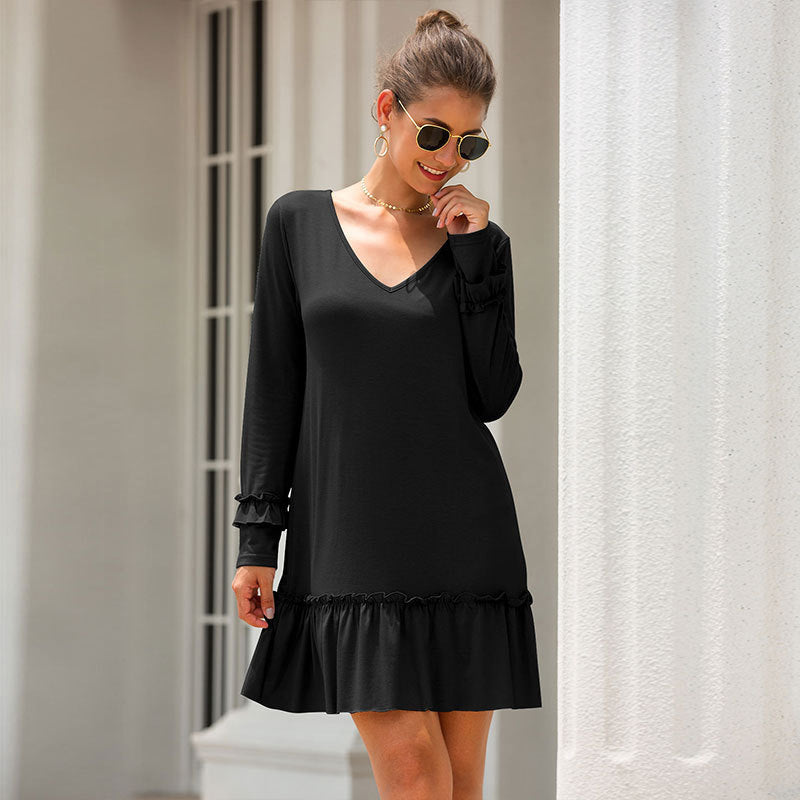 Mini dress for women with V-neck and flutter sleeves Lune London