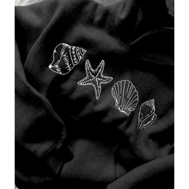 Women's hoodie with maritime motif and soft fabric Chic & Stil