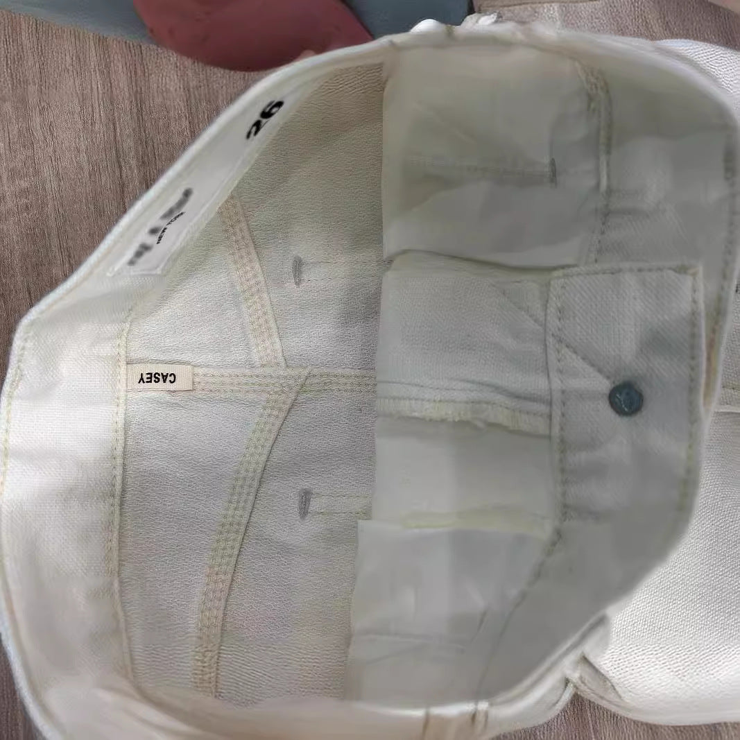 Wide cargo pants for women with practical pockets and comfortable fit Lune London