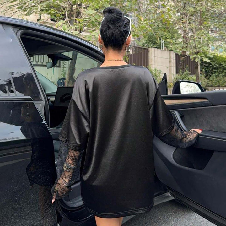 Lune London oversized t-shirt for women Streetstyle with lace sleeves