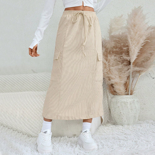 Jupe maxi pour femmes avec poches cargo pratiques et taille réglable Chic & Stil