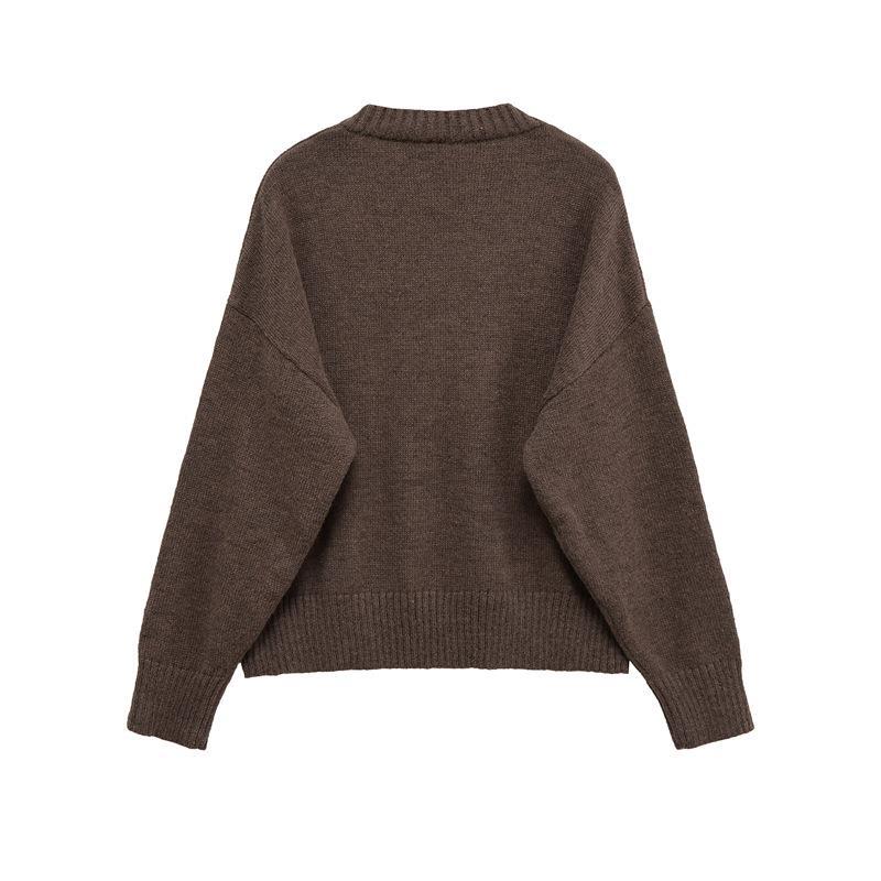 Comfortable women's sweater with a high-quality V-neck in wool Lune London