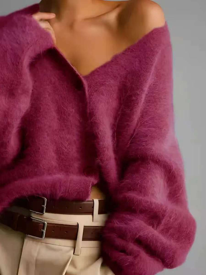 Cardigan Femme Fluffy avec Encolure en V et Détail de Bouton Chic & Stil