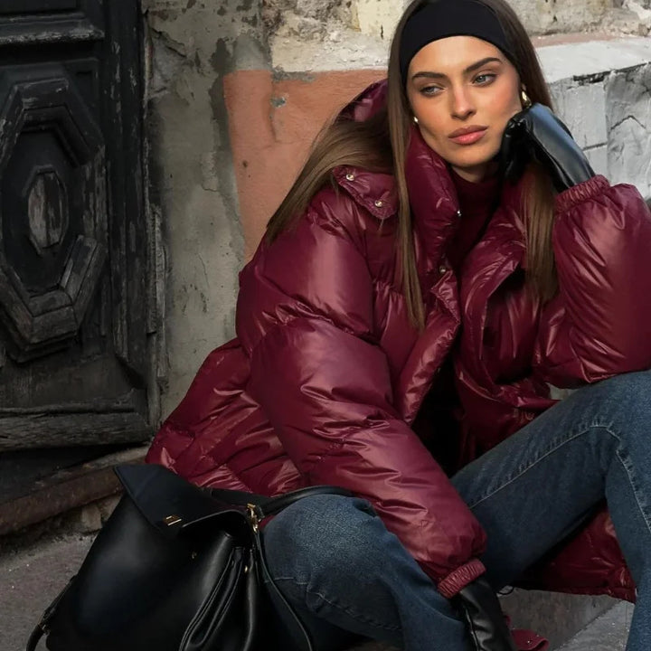 Ladies Cozy Down Jacket with Hood and Stylish Cut Lune London
