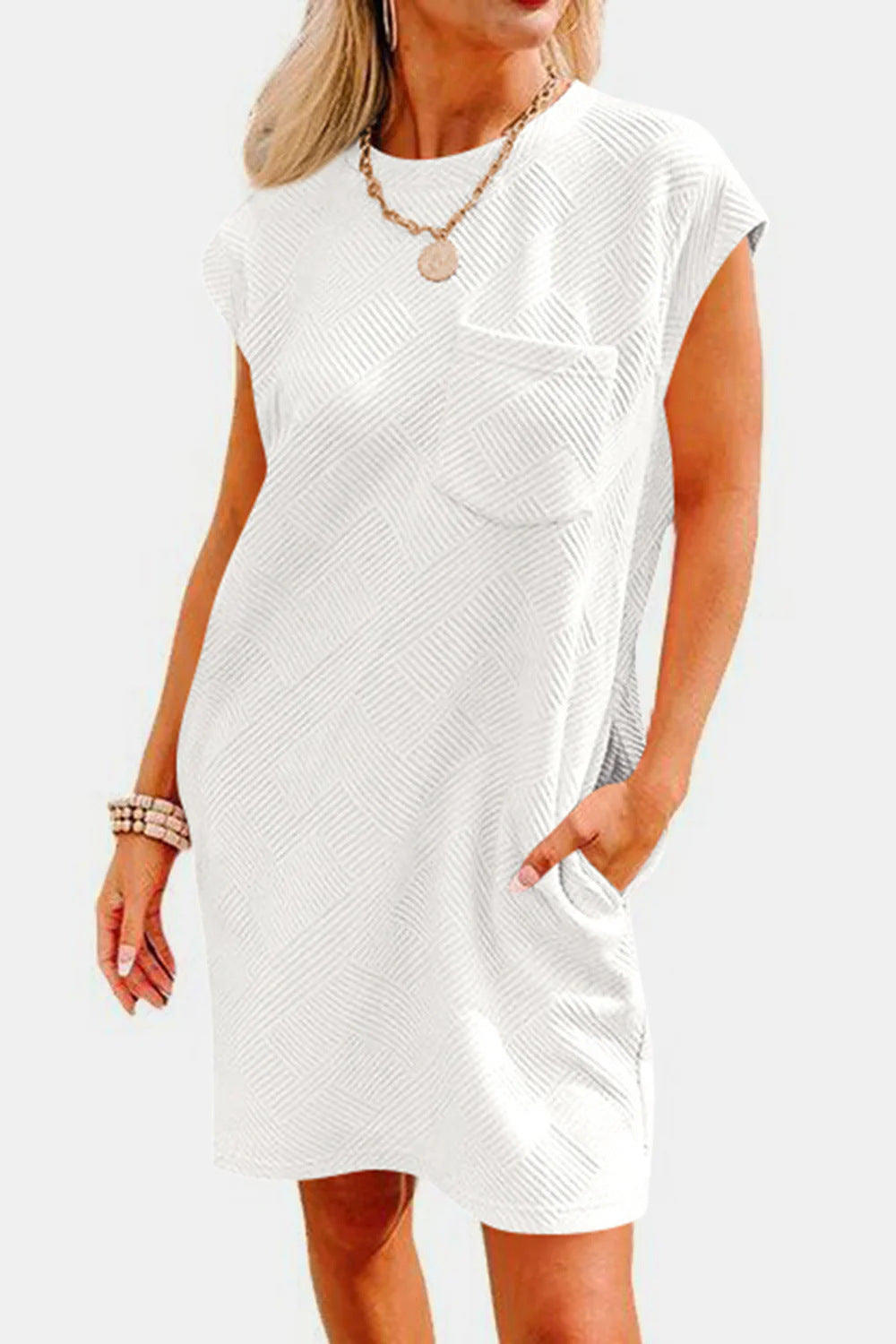 Women casual top with decorative structured cat design Lune London