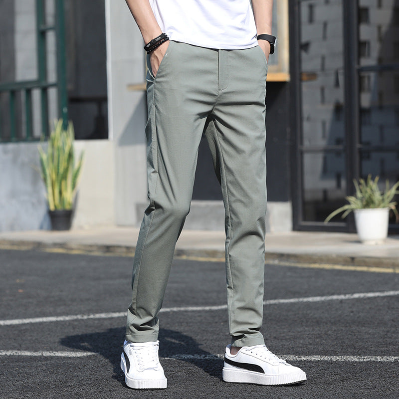 Modern stretch cargo pants for men Lune London
