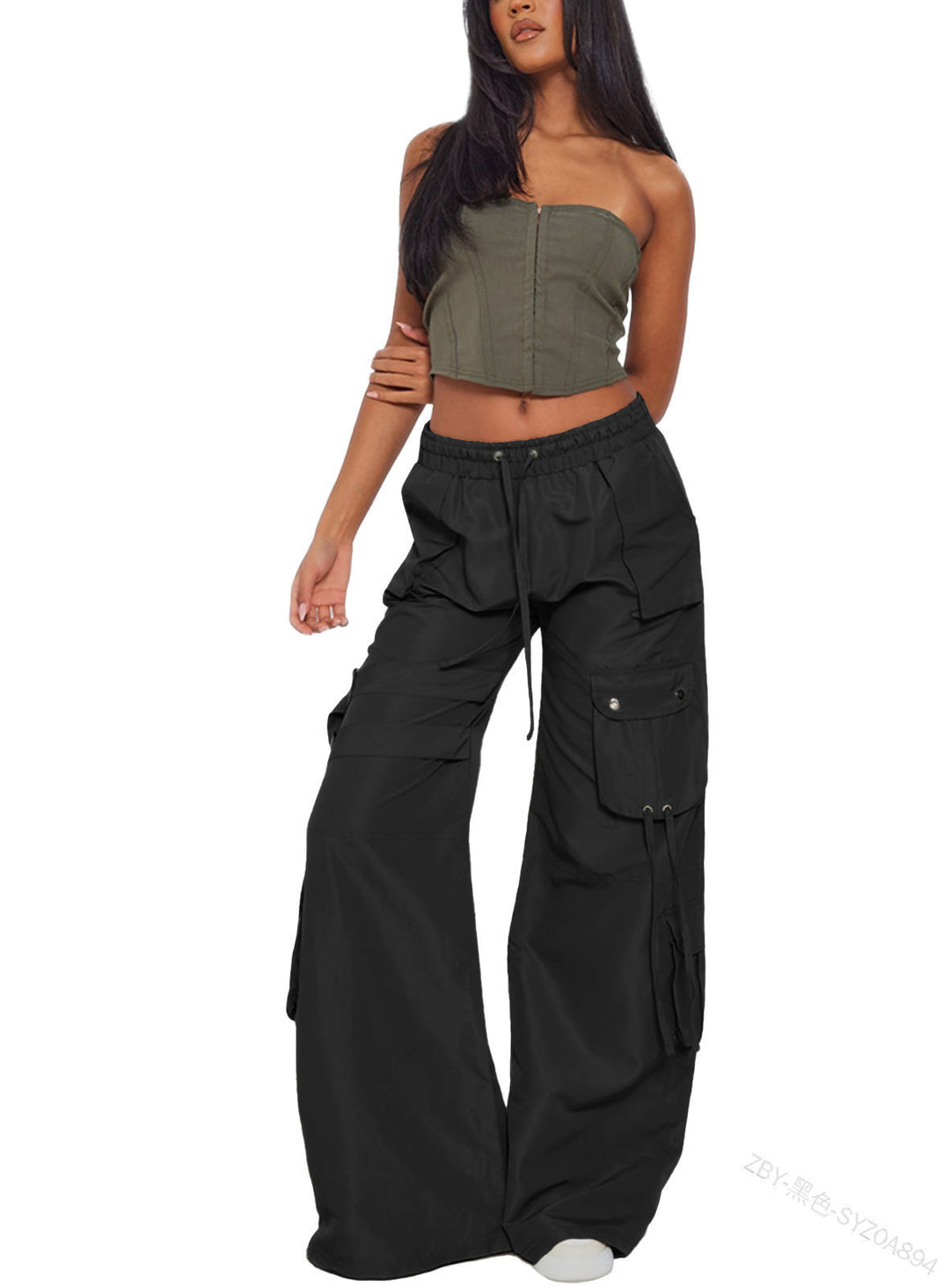 Wide cargo pants for women with elastic waistband and practical pockets Lune London