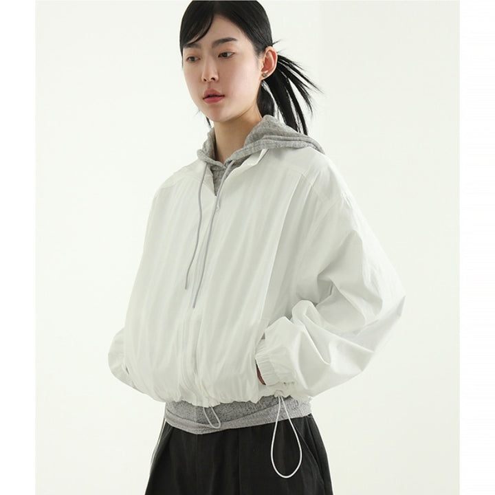 Veste de transition décontractée pour femmes avec col montant et cordon Chic & Stil