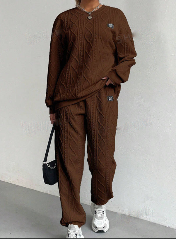 Costume en tricot pour femmes avec design texturé et coupe confortable Chic & Stil