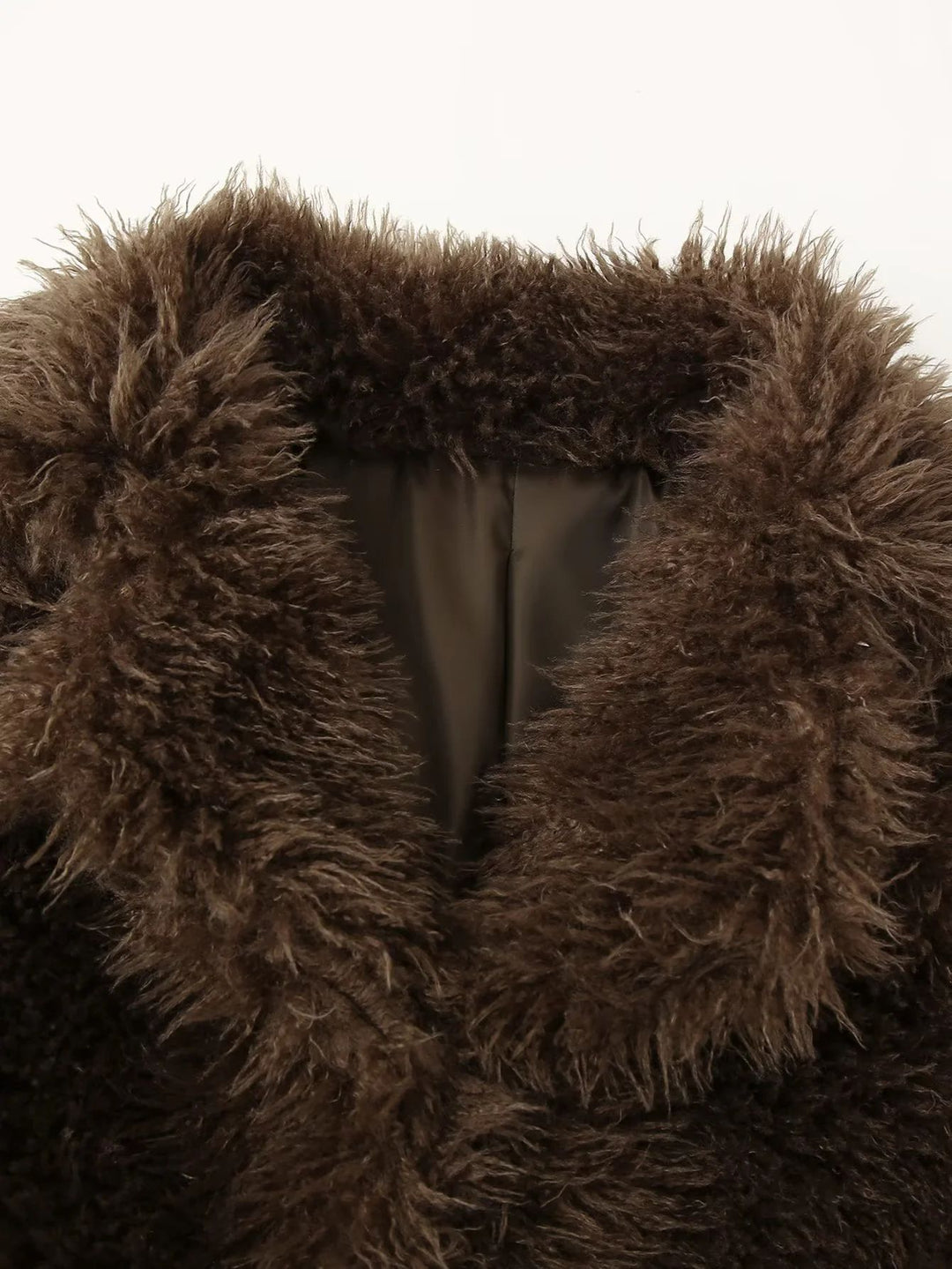 Ladies Vantige Fleece Jacket with generous collar and soft lining Lune London