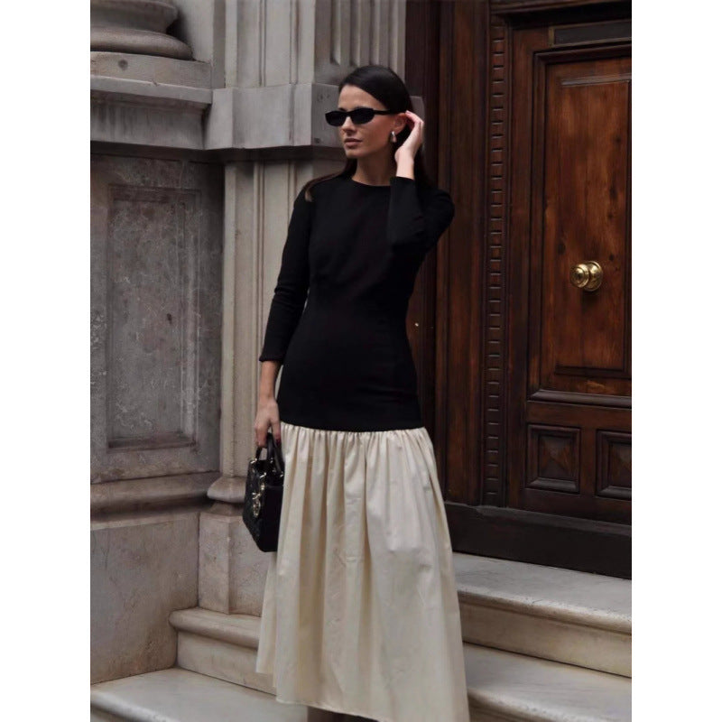 Elegant dress for ladies with contrasting details Lune London