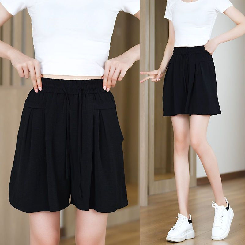 Women's short leisure pants with elastic waistband and practical side pockets Lune London