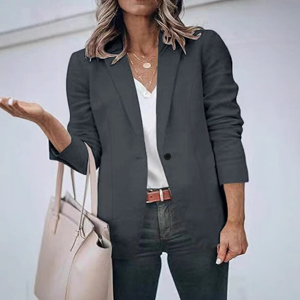 Blazer jacket for women with an elegant design and versatile styling options Lune London