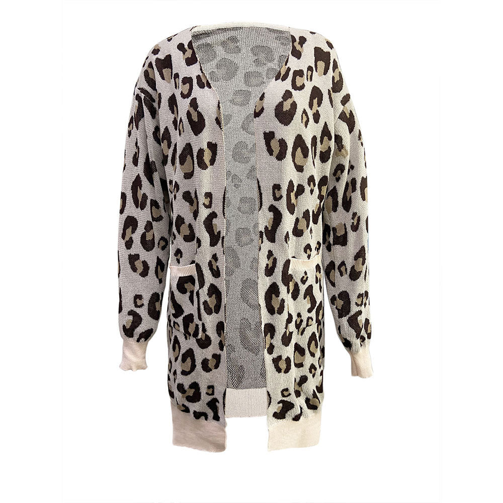 Women's cardigan with leopard print and practical pockets Chic & Stil