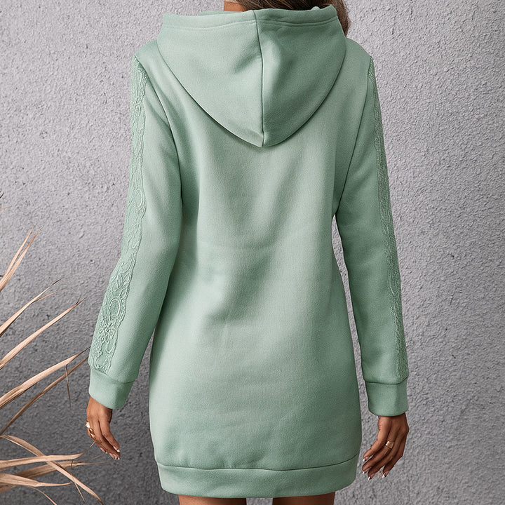 Casual sports dress for women with hood and practical pockets Lune London
