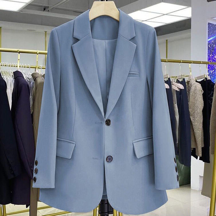 Blazer Élégant pour Femmes avec Une Coupe Tendance et Des Boutons Décoratifs Chic & Stil