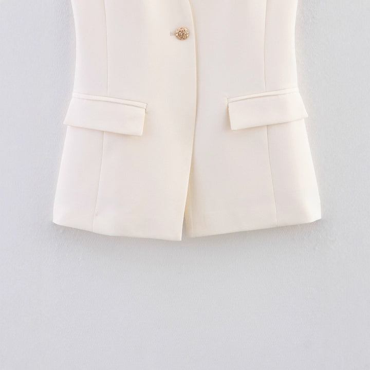 Elegant sleeveless jacket for women Lune London