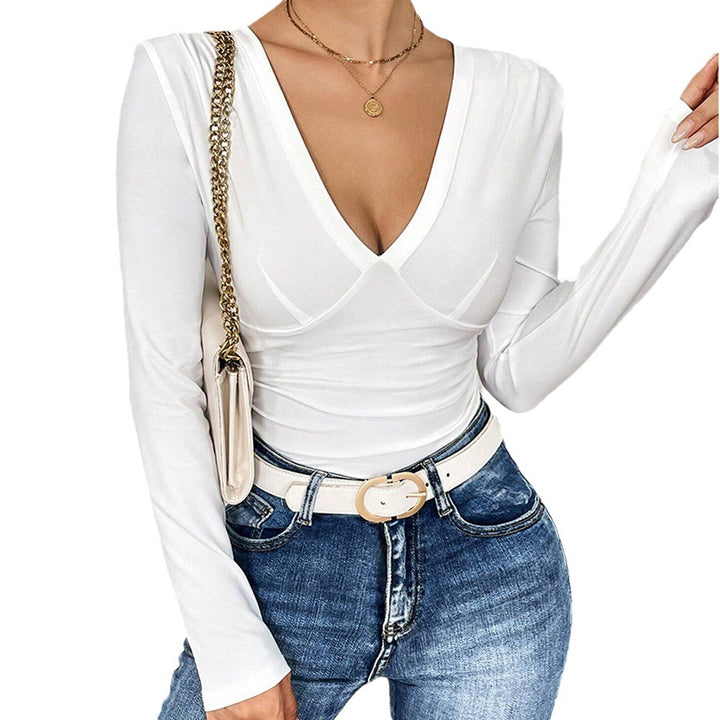 Body long à manches longues pour femmes avec décolleté en V profond et design flatteur pour la silhouette Chic & Stil