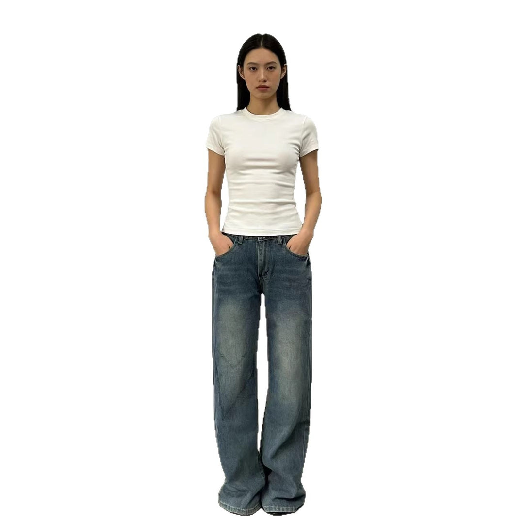 Women wide High-Waist Jeans with casual fit and individual washes Lune London